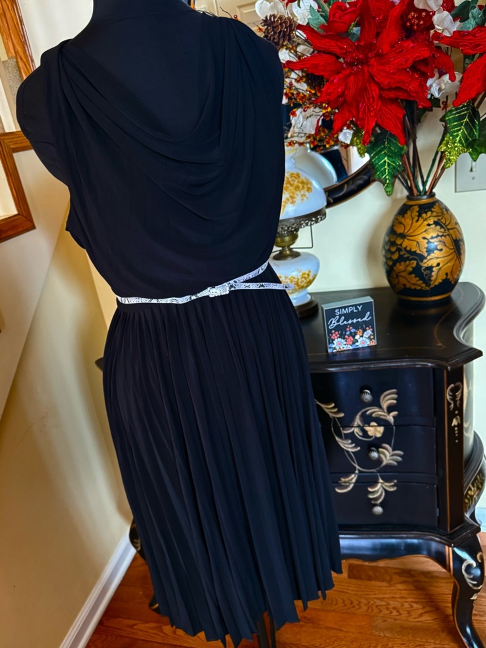 Jones New York Classic Black Draped Pleated Women's Dress - Picture 6 of 13